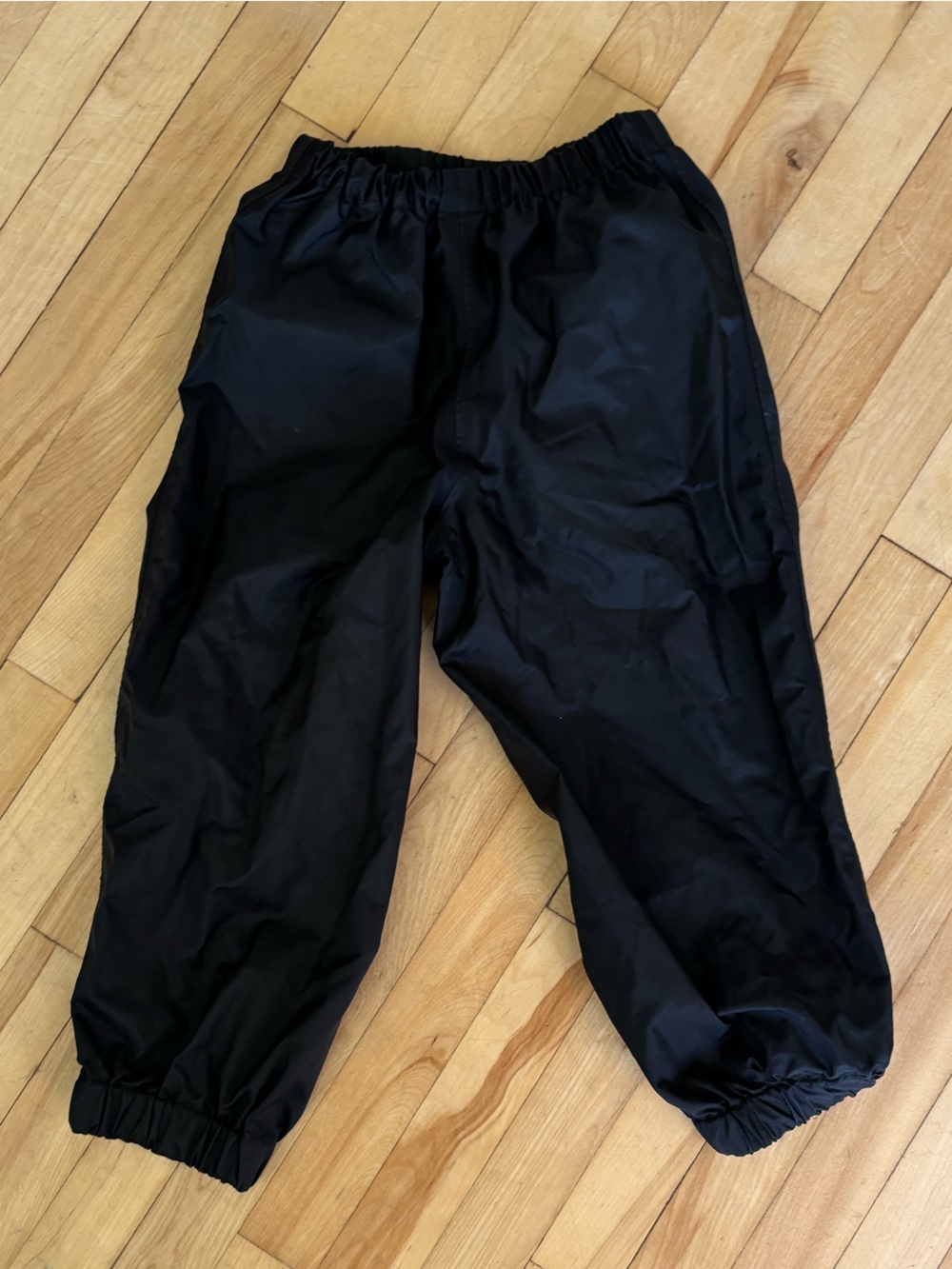 MEC Kids 3T Black Elastic Cuff Rain Joggers